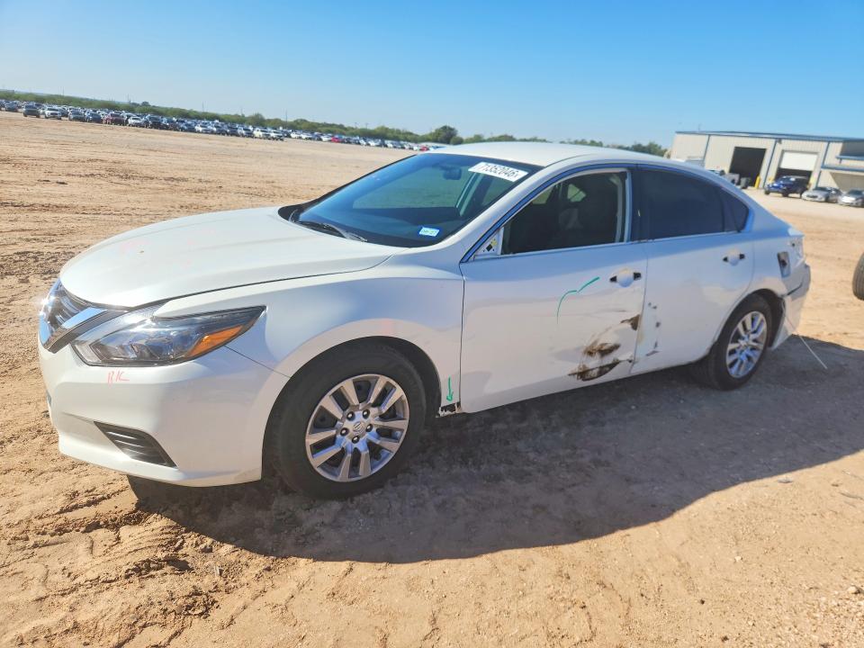 2016 Nissan Altim A მანქანა იყიდება აუქციონზე, vin: 1N4AL3AP7GN327250, აუქციონის ნომერი: 71352046