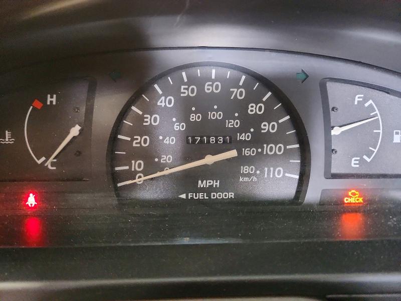 71900296 :رقم المزاد ، 5TENL42N22Z132337 vin ، 2002 Toyota Tacoma مزاد بيع
