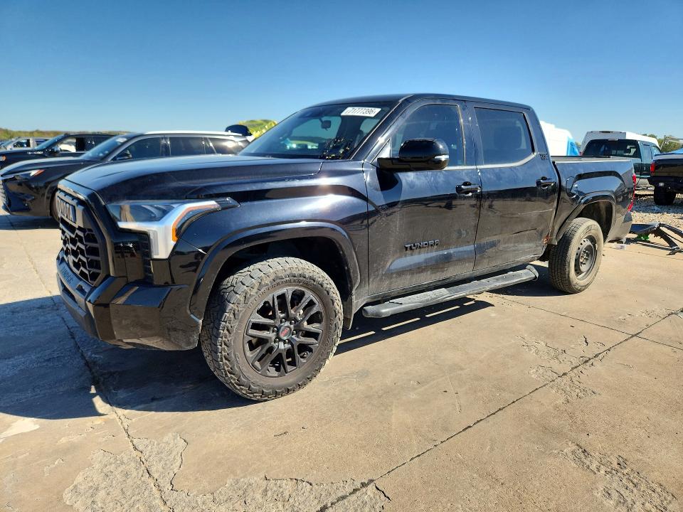 71777396 :رقم المزاد ، 5TFLA5DBXNX032343 vin ، 2022 Toyota Tundra مزاد بيع