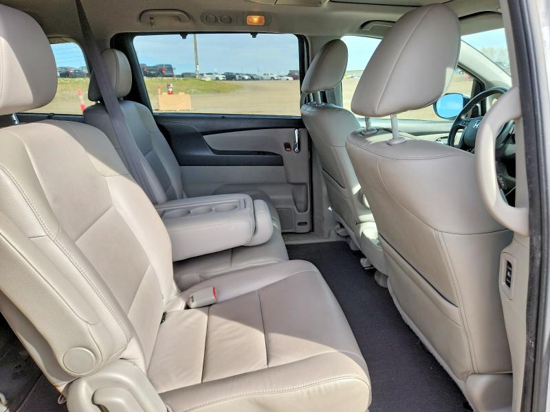 70500466 :رقم المزاد ، 5FNRL5H99EB505980 vin ، 2014 Honda Odyssey مزاد بيع