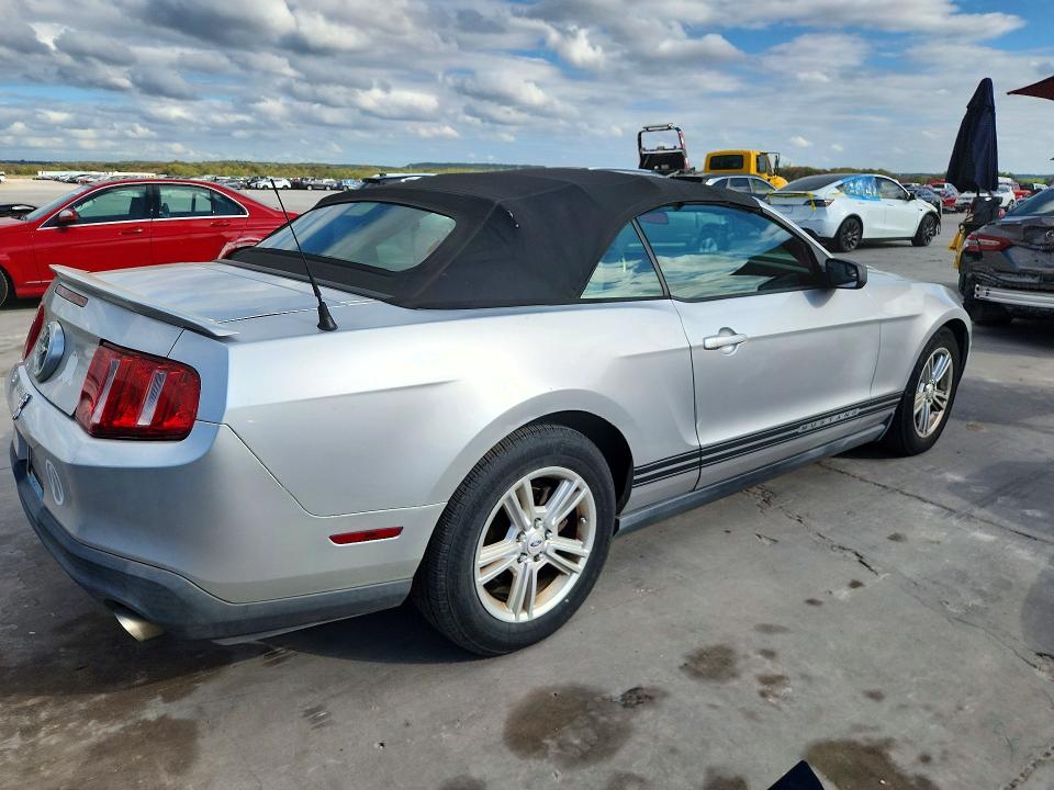 Продажа на аукционе авто 2011 Ford Mustang, vin: 1ZVBP8EM8B5161598, номер лота: 72452986