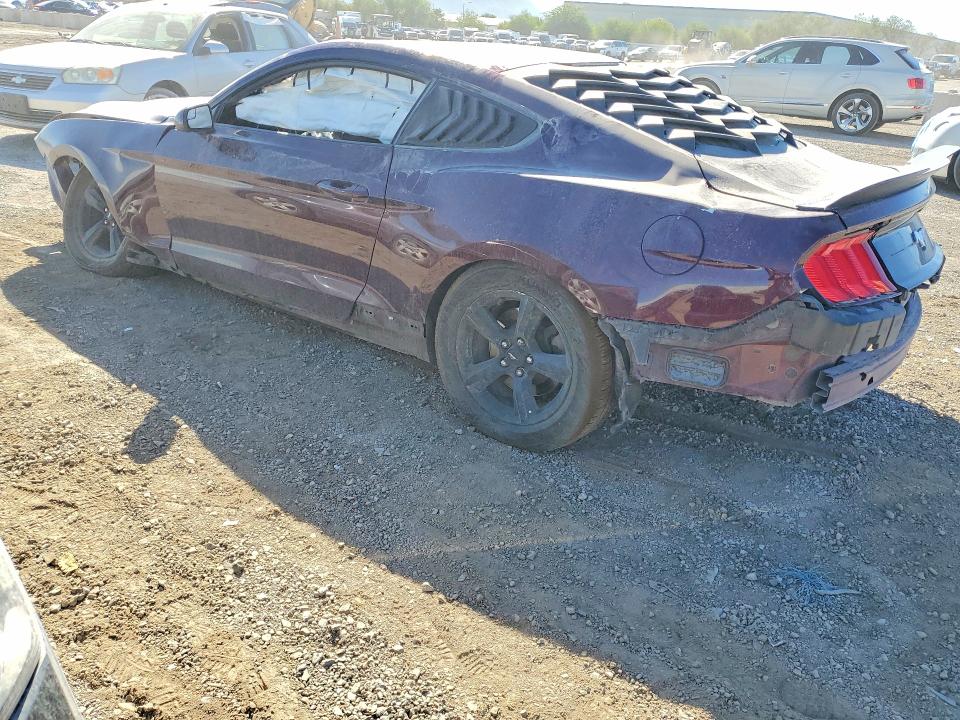 62904426 :رقم المزاد ، 1FA6P8TH8J5185074 vin ، 2018 Ford Mustang مزاد بيع