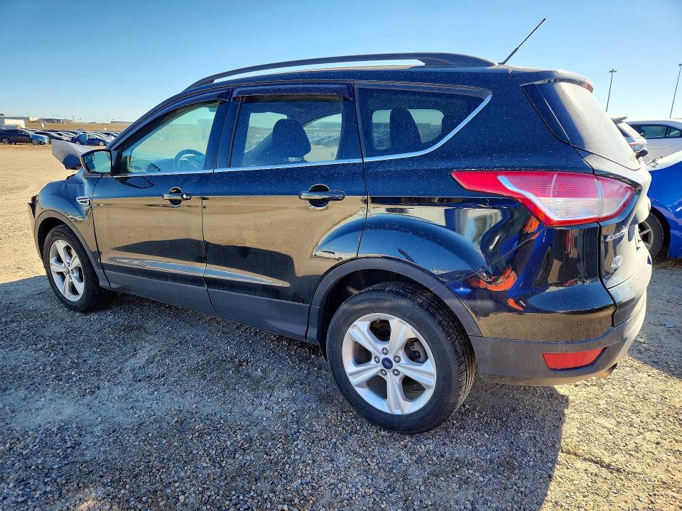 70733936 :رقم المزاد ، 1FMCU9GX5FUC47701 vin ، 2015 Ford Escape مزاد بيع