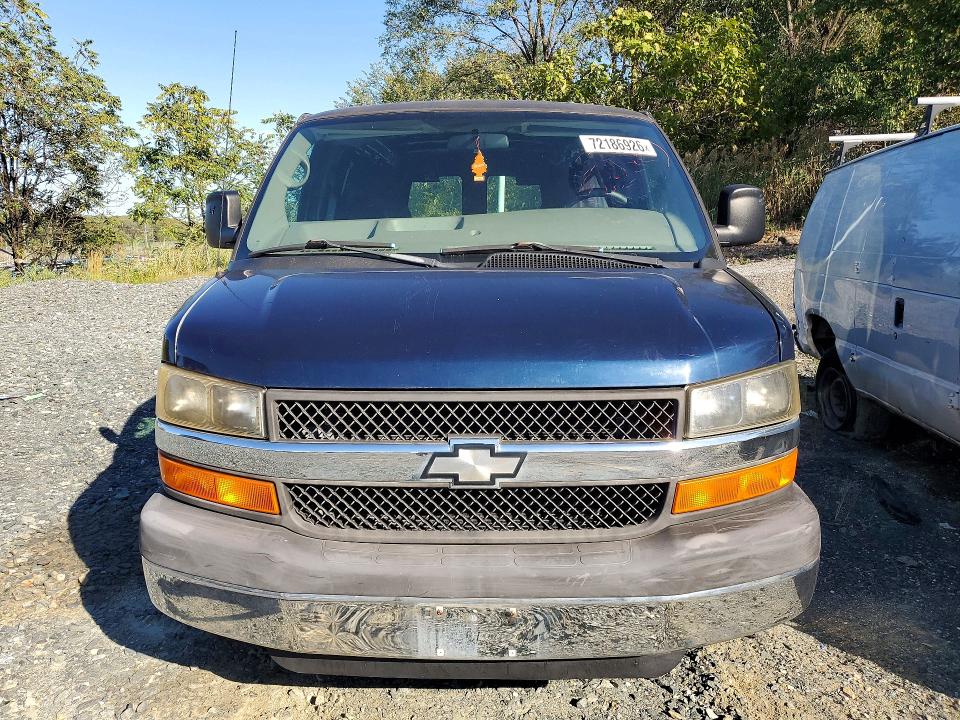 72186926 :رقم المزاد ، 1GCGG25C581145484 vin ، 2008 Chevrolet Express G2500 مزاد بيع
