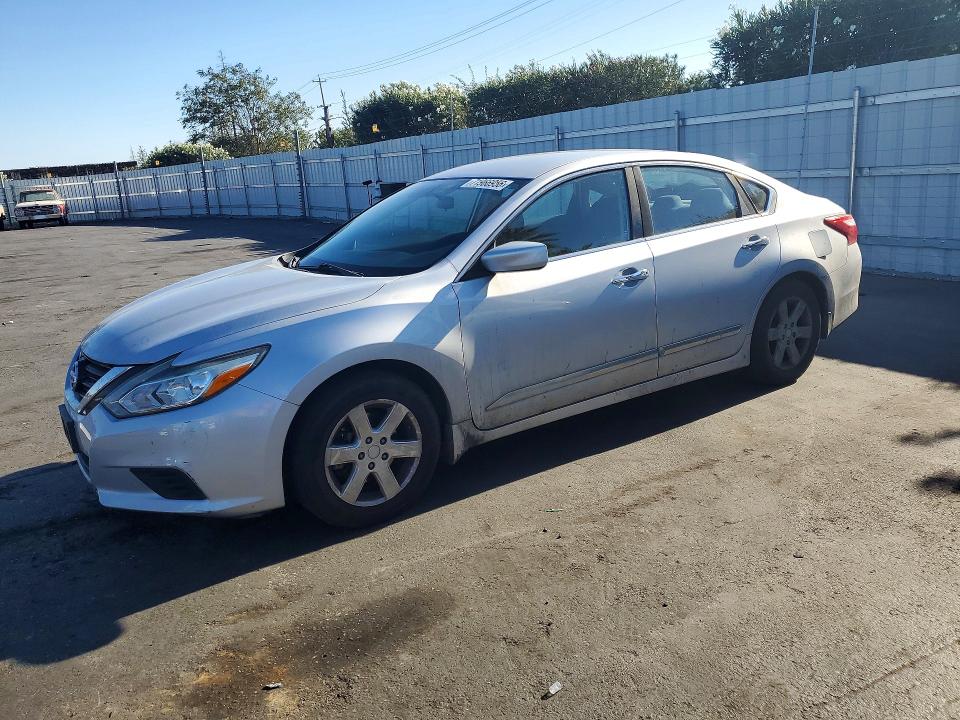 Продаж на аукціоні авто 2016 Nissan Altima, vin: 1N4AL3AP4GC178114, номер лоту: 71966956