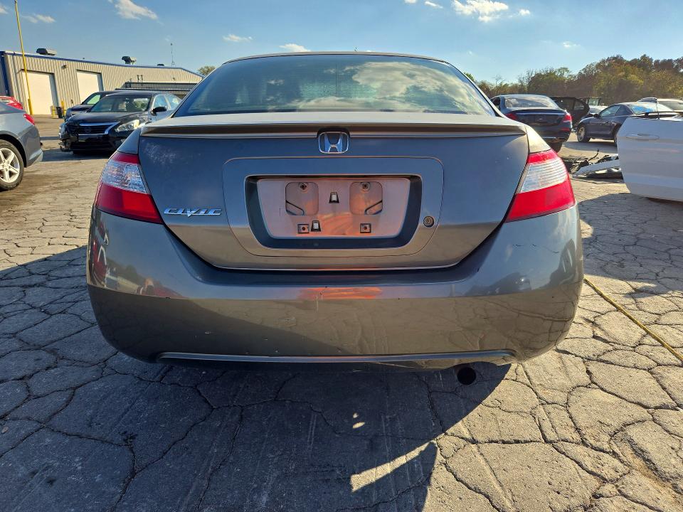 2007 Honda Civic მანქანა იყიდება აუქციონზე, vin: 2HGFG11637H571066, აუქციონის ნომერი: 72893856