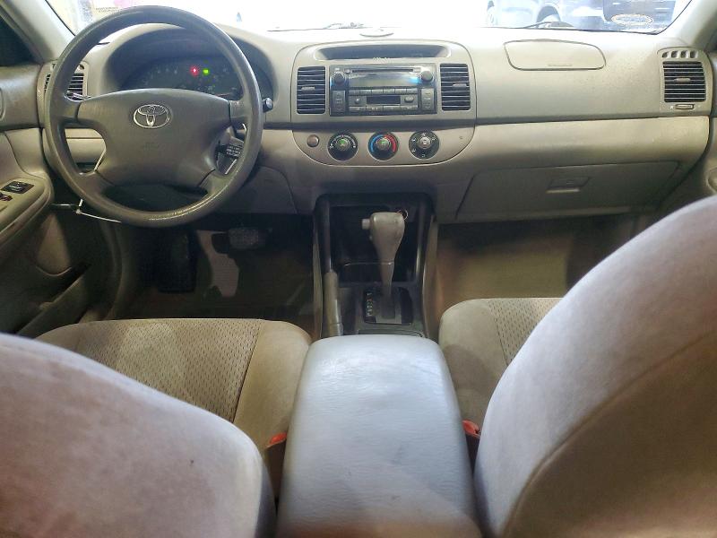 71973696 :رقم المزاد ، 4T1BE30K84U286171 vin ، 2004 Toyota Camry مزاد بيع