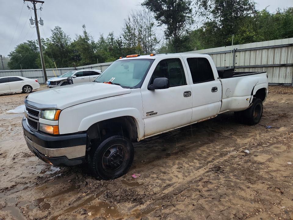 72011606 :رقم المزاد ، 1GCJK33D76F221549 vin ، 2006 Chevrolet Silverado مزاد بيع