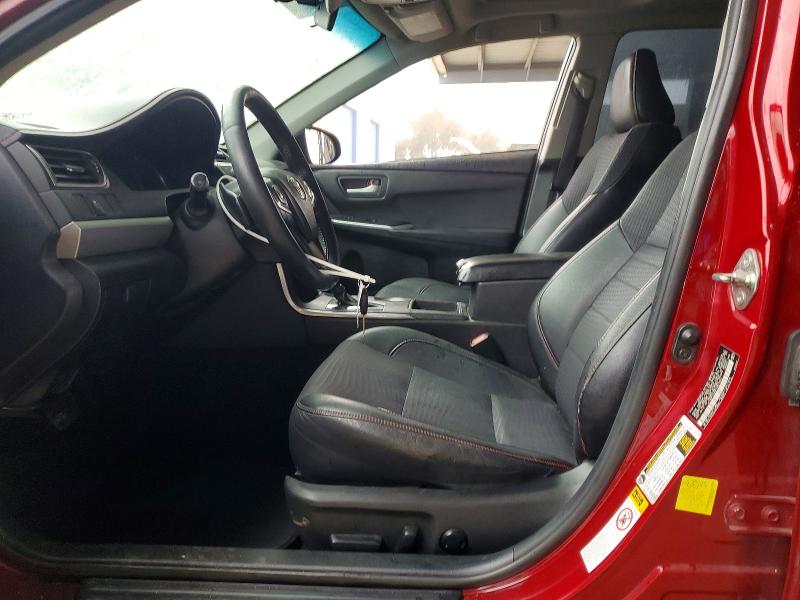 71250016 :رقم المزاد ، 4T1BF1FK0FU921332 vin ، 2015 Toyota Camry مزاد بيع