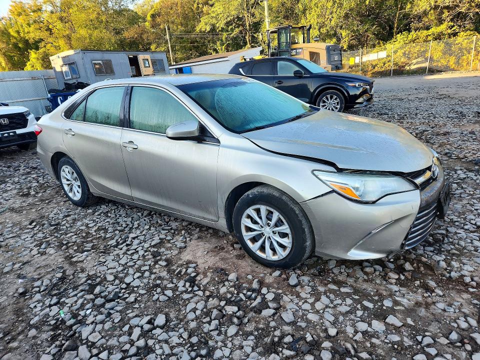 Продажа на аукционе авто 2015 Toyota Camry, vin: 4T4BF1FK2FR484701, номер лота: 70961466