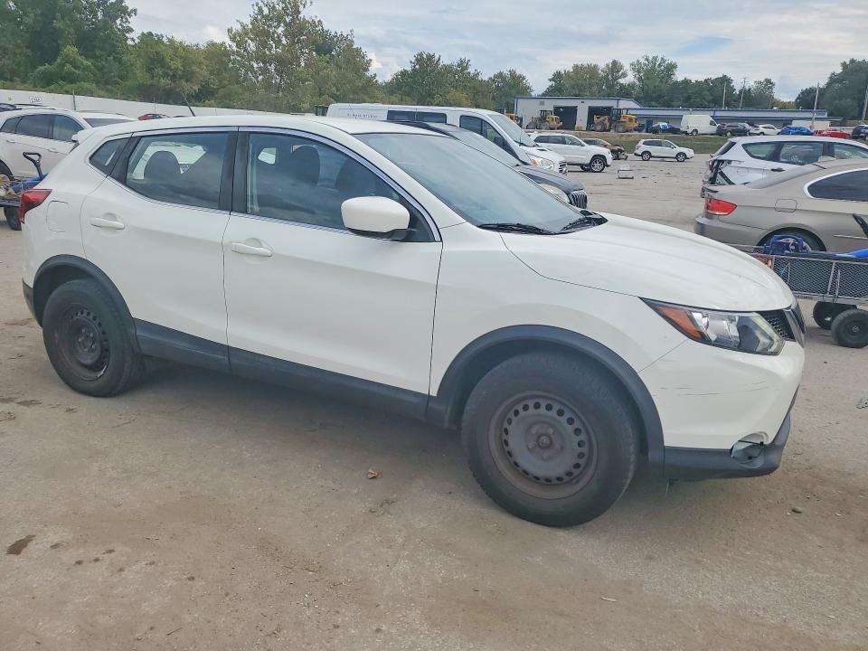 Продажа на аукционе авто 2019 Nissan Rogue Sport, vin: JN1BJ1CP6KW240984, номер лота: 71272336