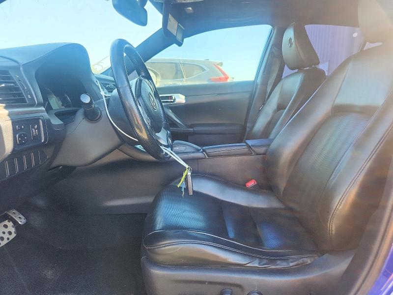 2013 Lexus Ct მანქანა იყიდება აუქციონზე, vin: JTHKD5BH5D2153026, აუქციონის ნომერი: 72437086