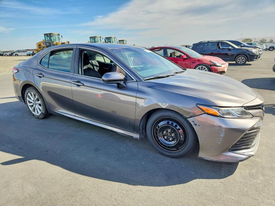 Продажа на аукционе авто 2019 Toyota Camry, vin: 4T1B11HK1KU779191, номер лота: 71349066