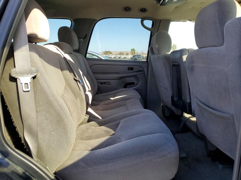 72836556 :رقم المزاد ، 1GNEC13V14R121798 vin ، 2004 Chevrolet Tahoe مزاد بيع