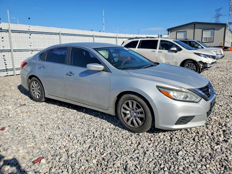Продажа на аукционе авто 2016 Nissan Altima, vin: 1N4AL3AP3GN378647, номер лота: 71642686
