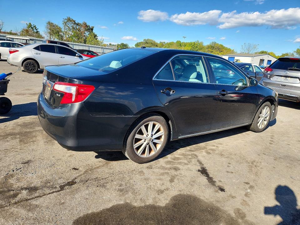 Auction sale of the 2012 Toyota Camry, vin: 4T4BF1FK0CR268504, lot number: 71621416