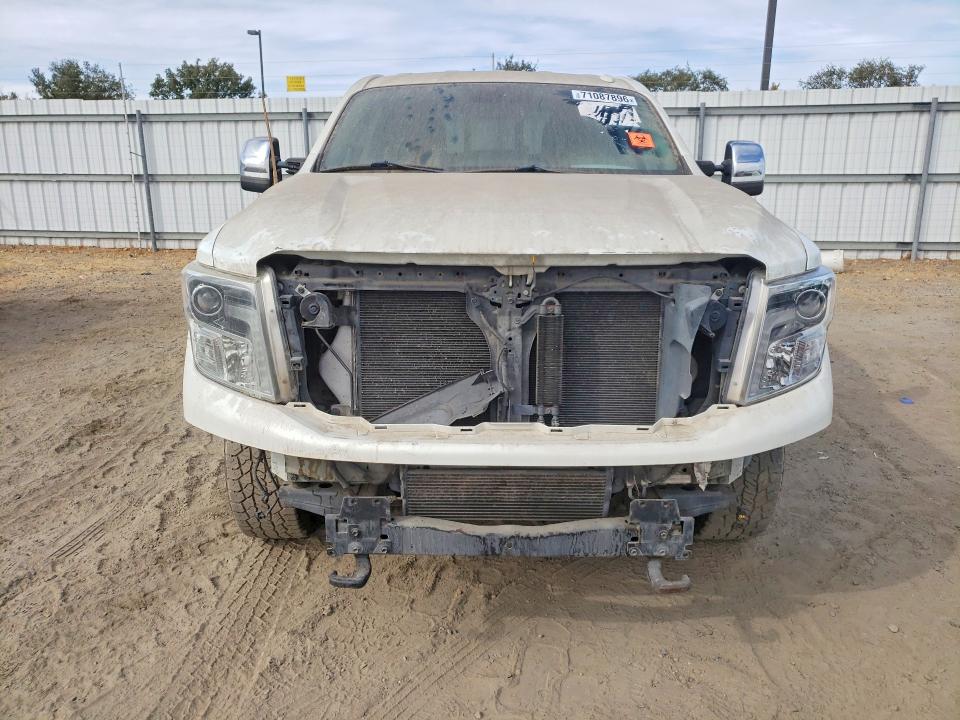 Продажа на аукционе авто 2016 Nissan Titan Xd, vin: 1N6BA1F45GN512448, номер лота: 71087896