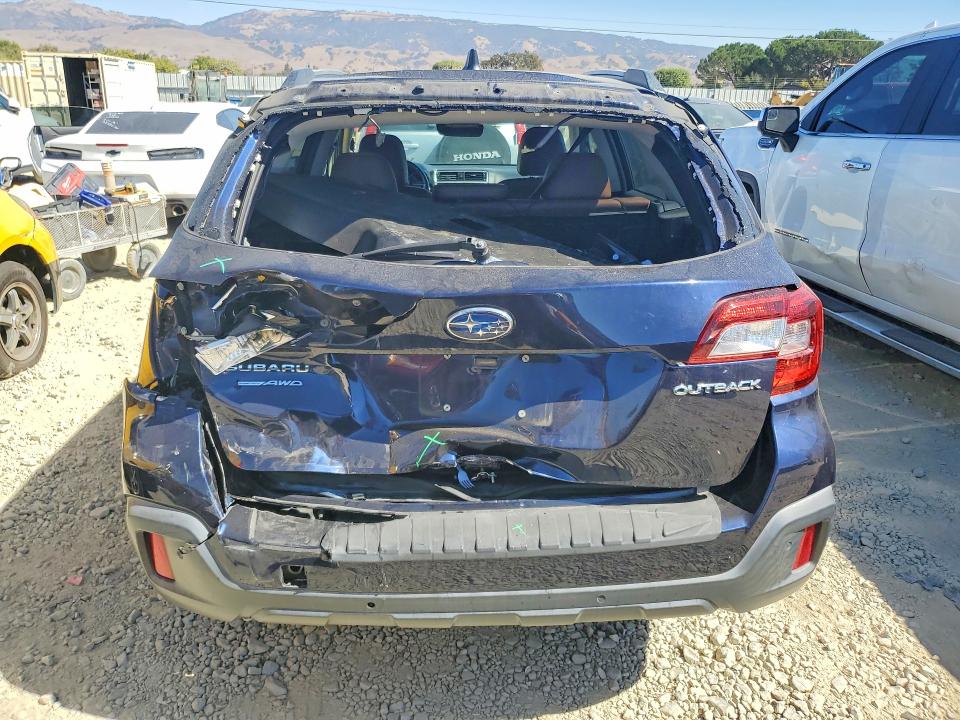 71229726 :رقم المزاد ، 4S4BSATC8J3202577 vin ، 2018 Subaru Outback مزاد بيع
