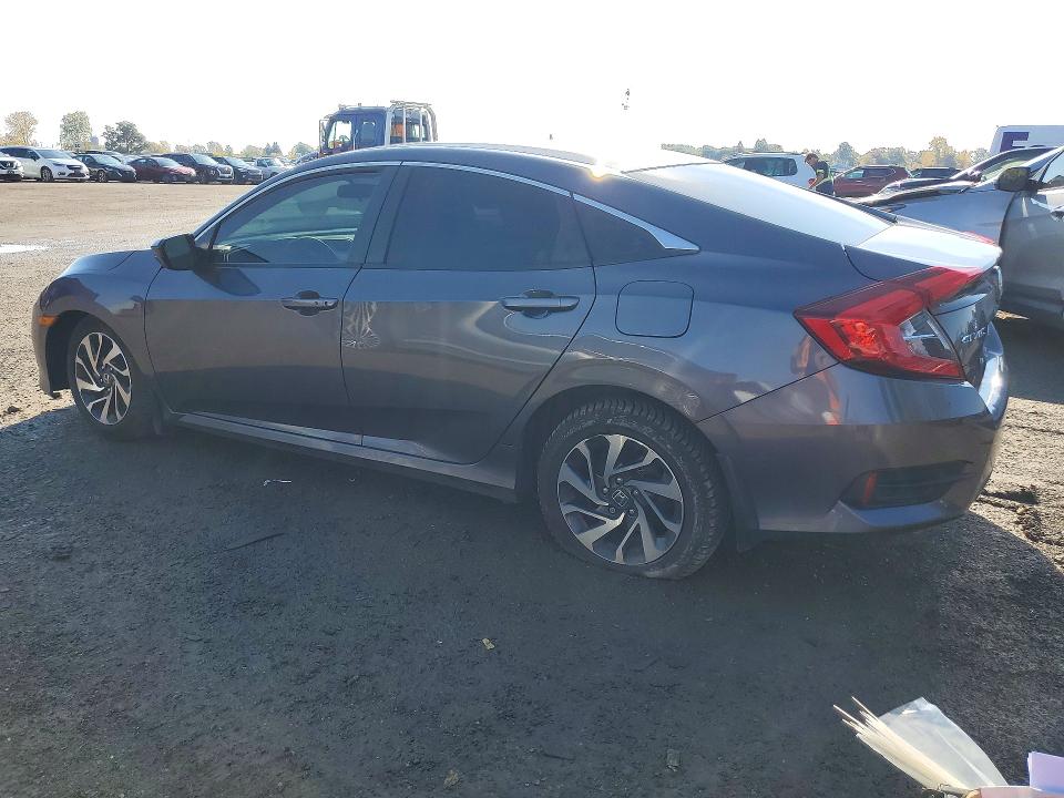Продажа на аукционе авто 2017 Honda Civic, vin: 2HGFC2F82HH018938, номер лота: 71640296