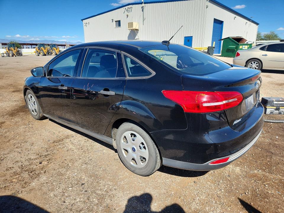 71682756 :رقم المزاد ، 1FADP3E27GL360440 vin ، 2016 Ford Focus مزاد بيع