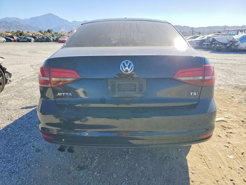 2017 Volkswagen Jetta მანქანა იყიდება აუქციონზე, vin: 3VW2B7AJXHM323626, აუქციონის ნომერი: 70382976