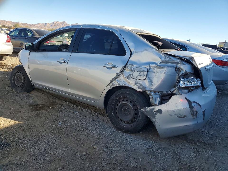 62004166 :رقم المزاد ، JTDBT923981232176 vin ، 2008 Toyota Yaris مزاد بيع