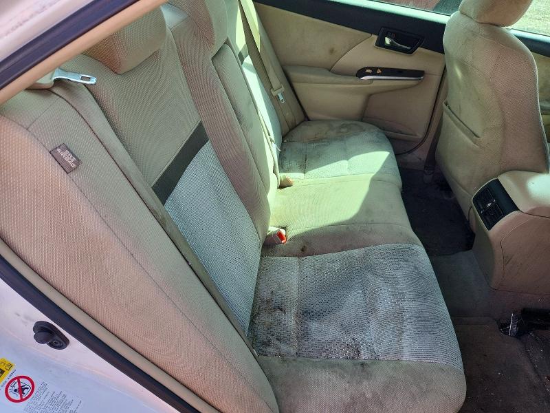 71607646 :رقم المزاد ، 4T1BF1FK4CU514772 vin ، 2012 Toyota Camry مزاد بيع