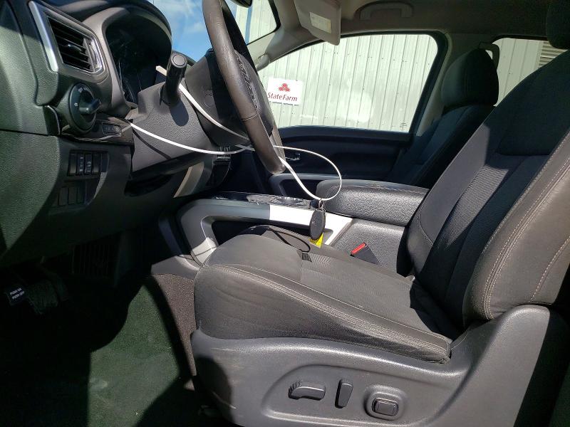 2018 Nissan Titan მანქანა იყიდება აუქციონზე, vin: 1N6AA1E60JN543886, აუქციონის ნომერი: 70874836