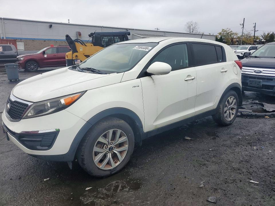 Продажа на аукционе авто 2014 Kia Sportage, vin: KNDPBCAC6E7601141, номер лота: 73564406