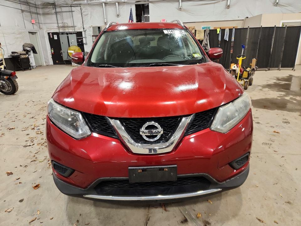 2015 Nissan Rogue მანქანა იყიდება აუქციონზე, vin: 5N1AT2MV8FC818320, აუქციონის ნომერი: 71432736