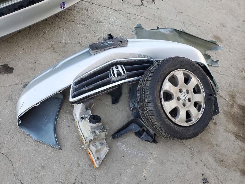Продаж на аукціоні авто 2002 Honda Odyssey, vin: 2HKRL18612H588672, номер лоту: 72251036