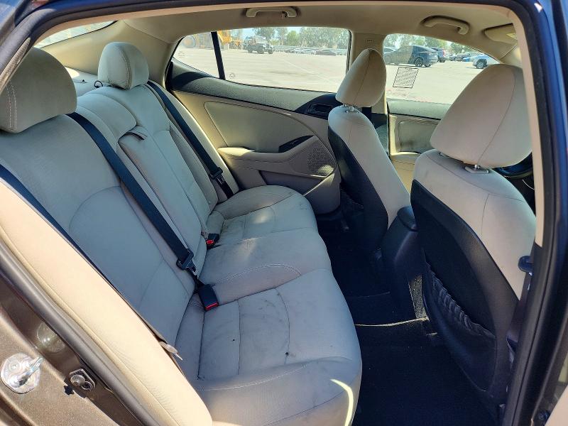2015 Kia Optima მანქანა იყიდება აუქციონზე, vin: 5XXGM4A75FG392258, აუქციონის ნომერი: 71756076