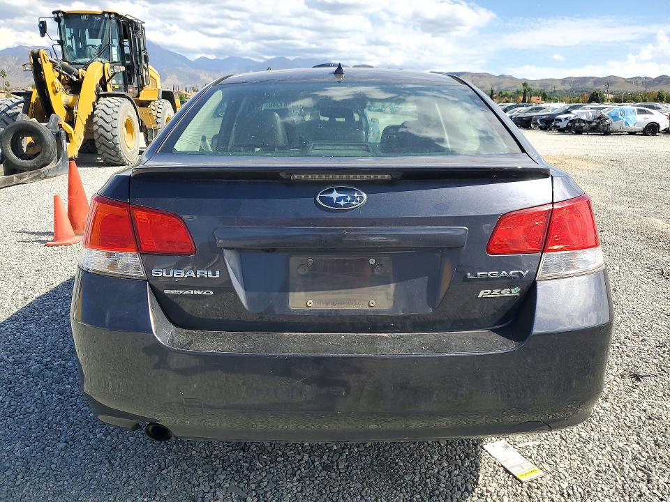 2013 Subaru Legacy მანქანა იყიდება აუქციონზე, vin: 4S3BMBP6XD3015547, აუქციონის ნომერი: 73551346