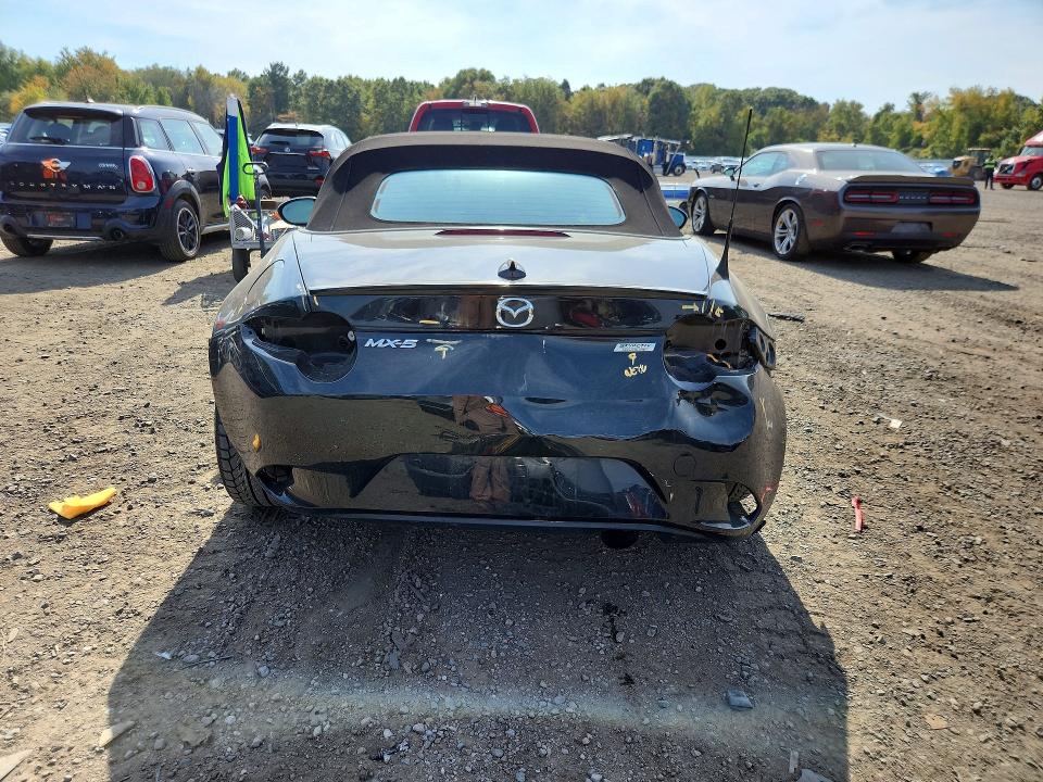 Продаж на аукціоні авто 2016 Mazda Mx-5 Miata, vin: JM1NDAD72G0110520, номер лоту: 70864266