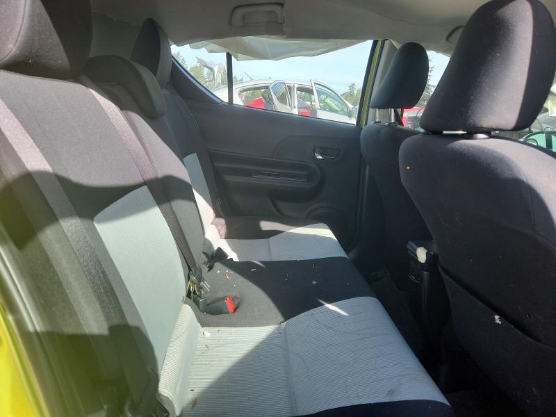 2015 Toyota Prius C მანქანა იყიდება აუქციონზე, vin: JTDKDTB36F1111984, აუქციონის ნომერი: 69464486