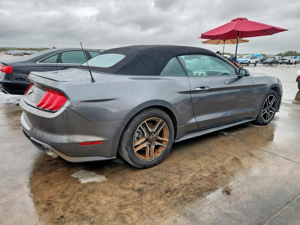 Aukcja sprzedaży 2022 Ford Mustang, vin: 1FATP8UH6N5106850, numer aukcji: 71362536