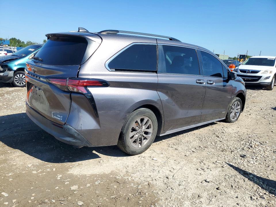 71773836 :رقم المزاد ، 5TDYRKEC8MS013850 vin ، 2021 Toyota Sienna مزاد بيع