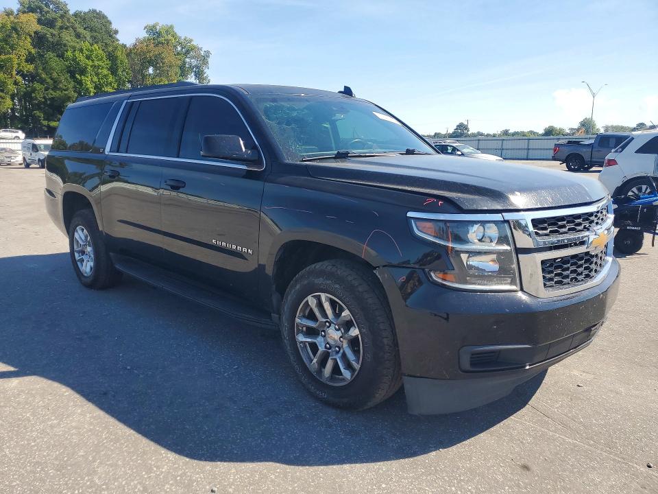 71076166 :رقم المزاد ، 1GNSKHKC1JR105711 vin ، 2018 Chevrolet Suburban مزاد بيع