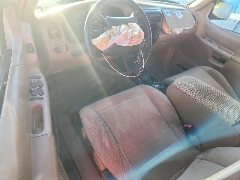 63131846 :رقم المزاد ، 4M2ZU66E7YUJ32396 vin ، 2000 Mercury Mountaineer مزاد بيع