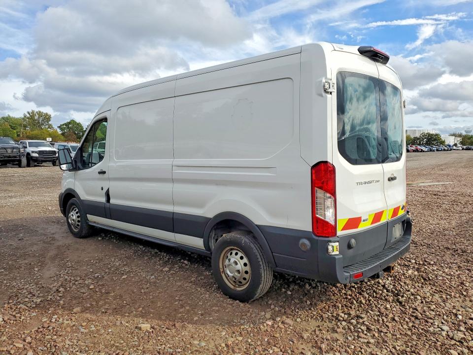 70648256 :رقم المزاد ، 1FTBR2C83LKA16102 vin ، 2020 Ford Transit مزاد بيع