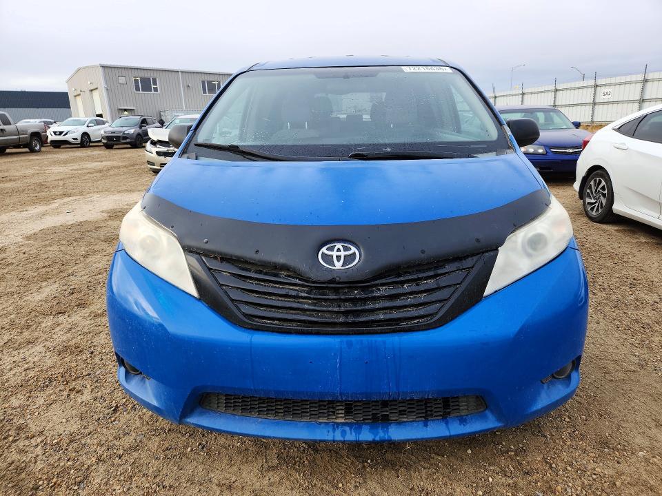 Продаж на аукціоні авто 2015 Toyota Sienna, vin: 5TDZK3DC2FS532346, номер лоту: 72218436