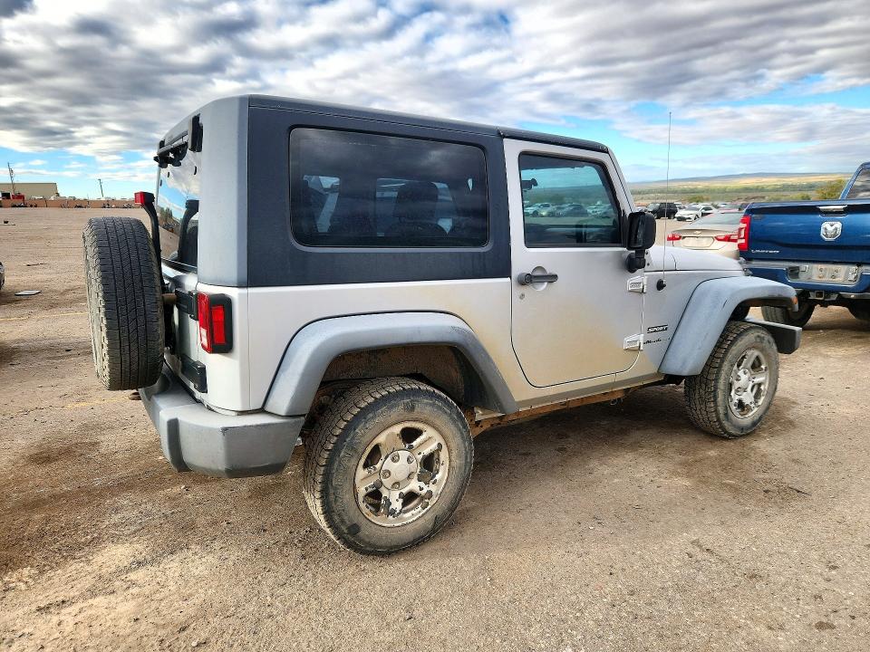 71872686 :رقم المزاد ، 1J4AA2D12AL104029 vin ، 2010 Jeep Wrangler مزاد بيع