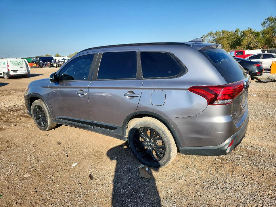 71661356 :رقم المزاد ، JA4AD3A32JZ018722 vin ، 2018 Mitsubishi Outlander مزاد بيع