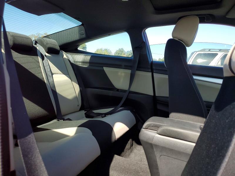 71048276 :رقم المزاد ، 2HGFC4B05GH315874 vin ، 2016 Honda Civic مزاد بيع