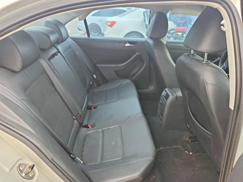 2011 Volkswagen Jetta მანქანა იყიდება აუქციონზე, vin: 3VWDZ7AJ7BM357454, აუქციონის ნომერი: 71488276