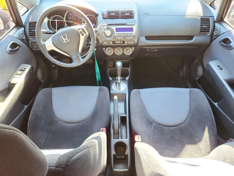 70918196 :رقم المزاد ، JHMGD38618S015182 vin ، 2008 Honda Fit مزاد بيع