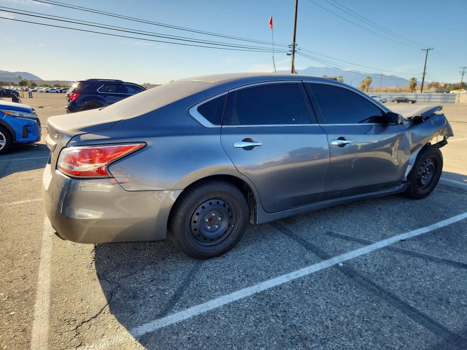 Aukcja sprzedaży 2015 Nissan Altima, vin: 1N4AL3AP5FN328346, numer aukcji: 71759986