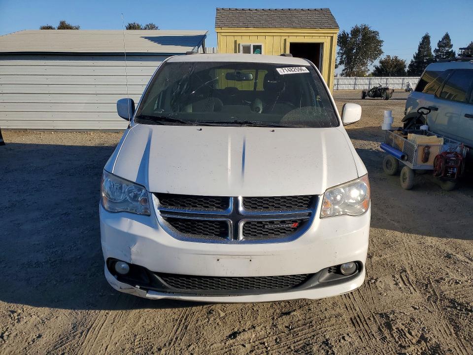 71482596 :رقم المزاد ، 2C4RDGCG4HR638914 vin ، 2017 Dodge Grand Caravan مزاد بيع