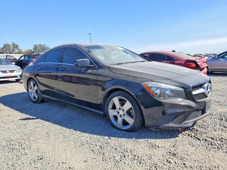 71559706 :رقم المزاد ، WDDSJ4EB9FN249292 vin ، 2015 Mercedes-benz Cla مزاد بيع