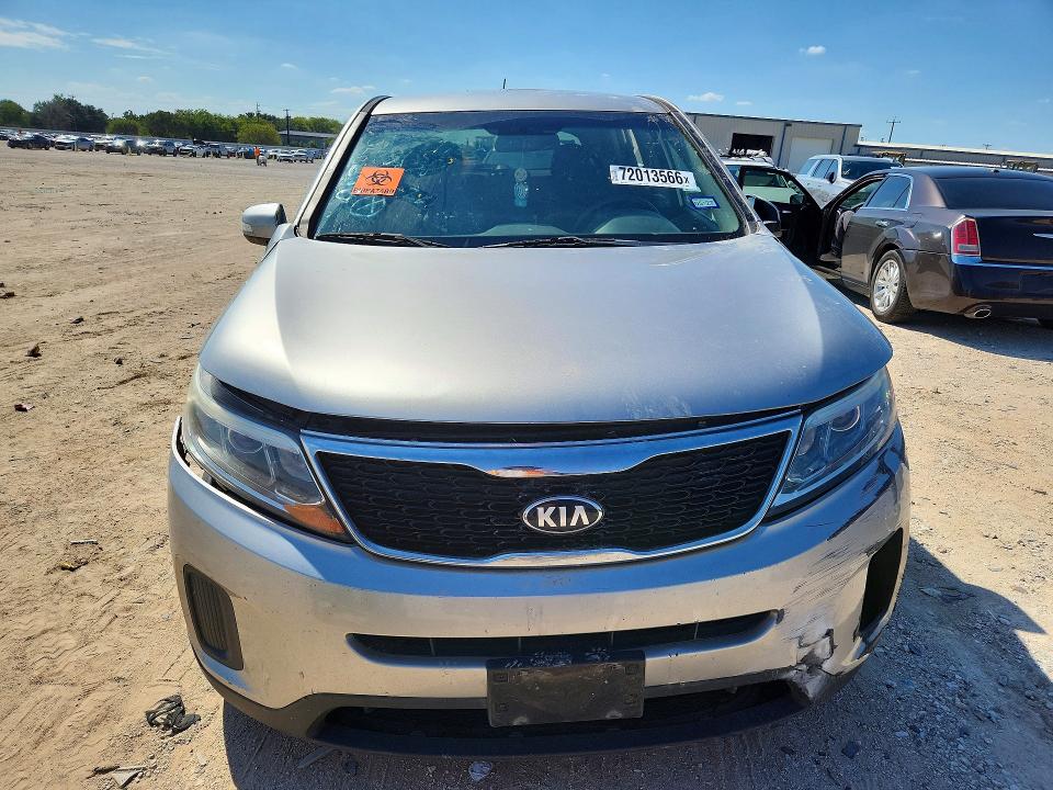 72013566 :رقم المزاد ، 5XYKT3A67FG580838 vin ، 2015 Kia Sorento مزاد بيع